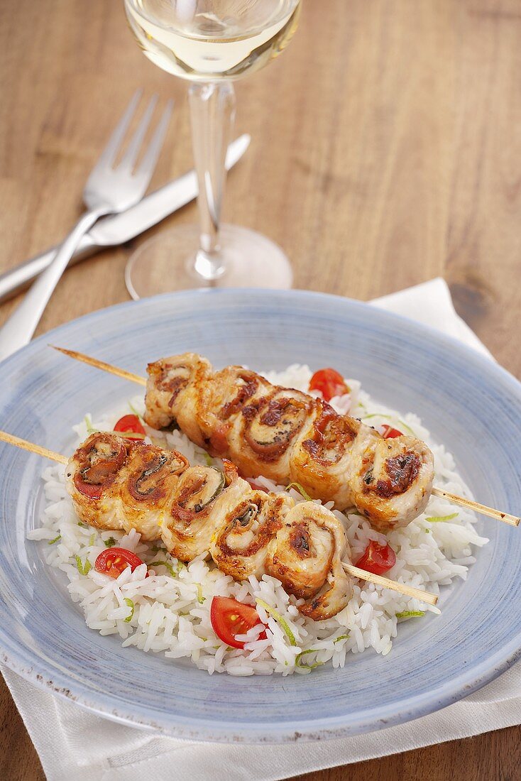 Turkey kebabs with lime rice