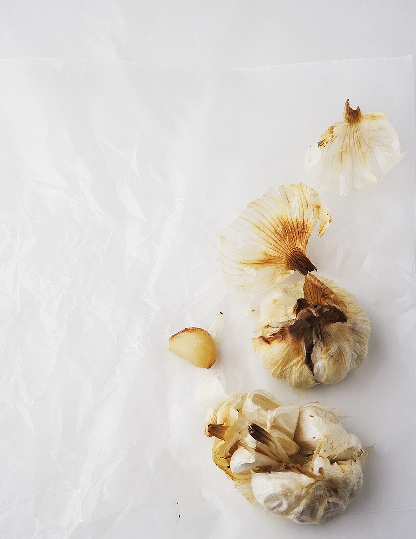 Baked garlic cloves