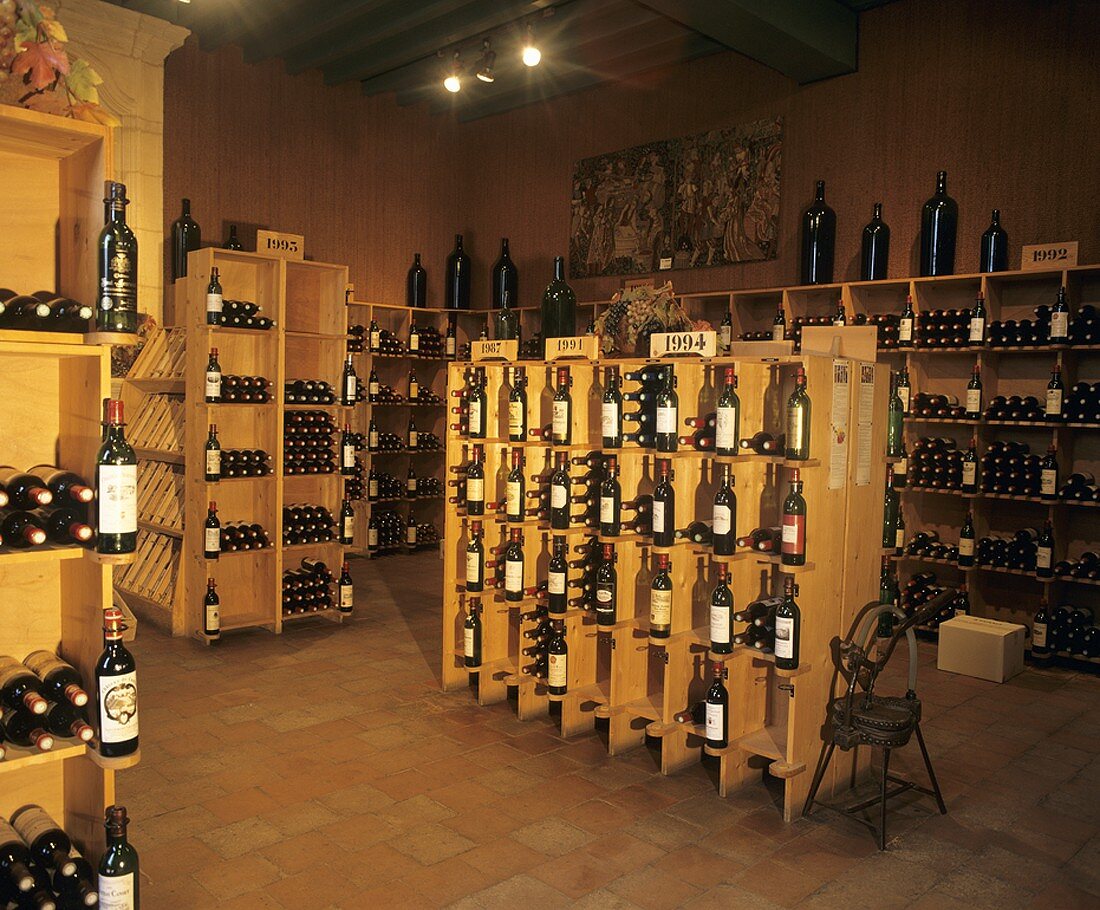 Weinladen, St. Emilion, Bordeaux, Frankreich