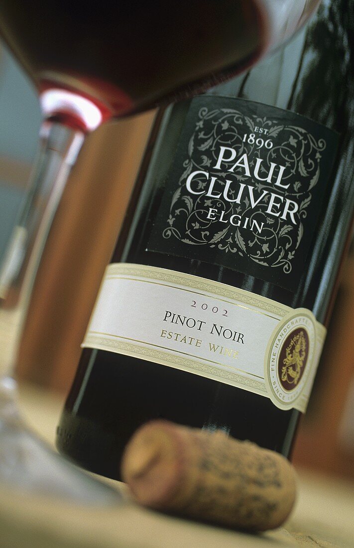 Pinot Noir 2002, Paul Cluver Estate Wines, Elgin, S. Africa