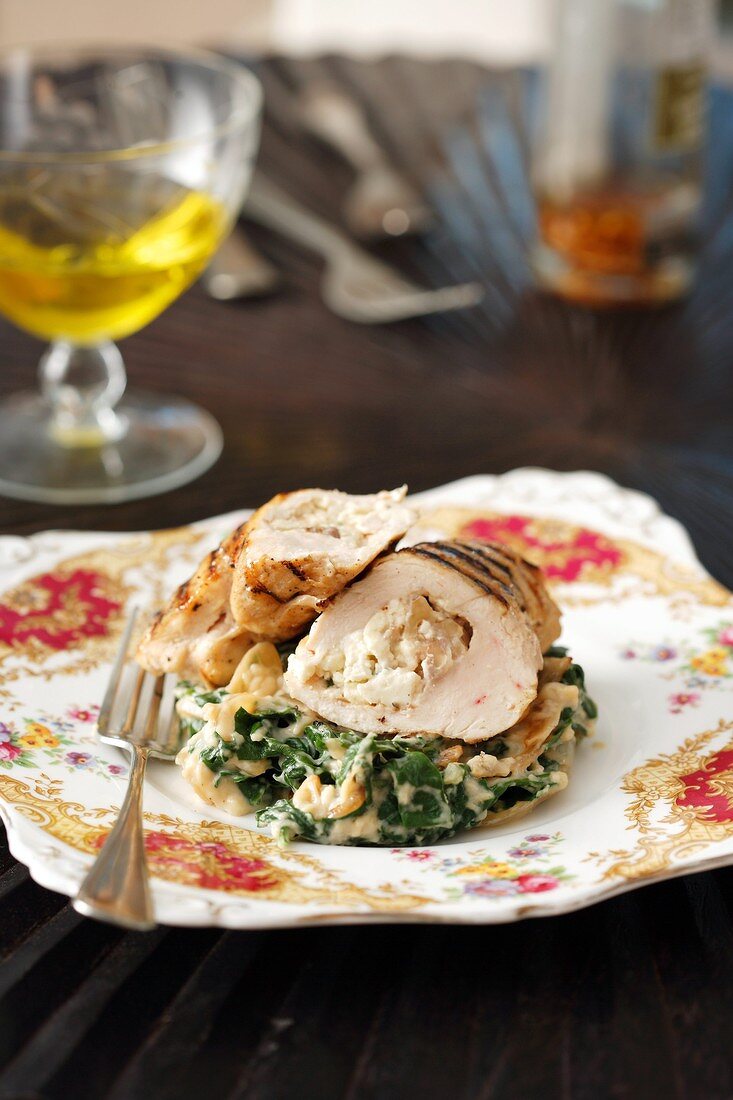 Chicken breast fillet with spinach and Gorgonzola stuffing
