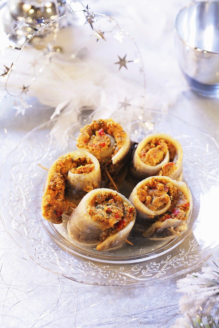 Herring rolls with nut pesto (Christmas)