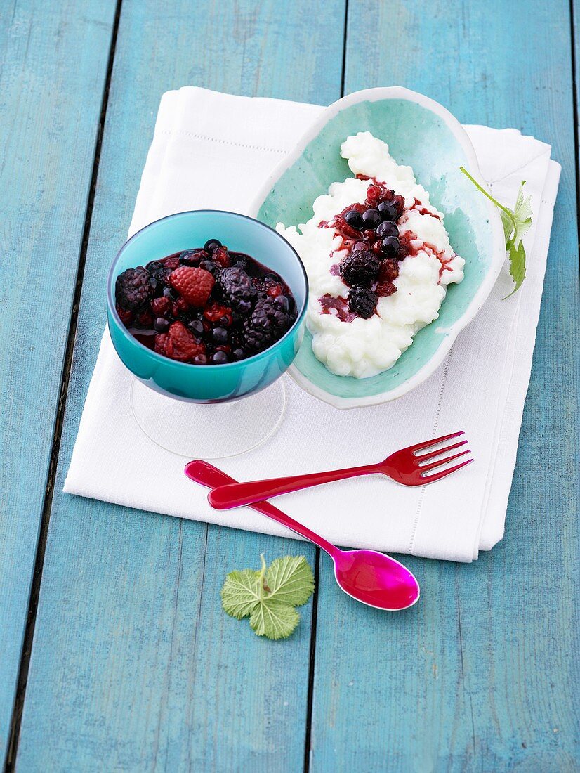 Rice pudding with berry sauce