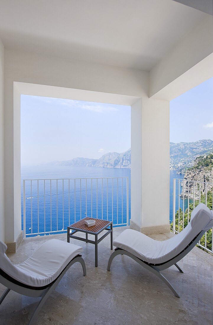 Terrace with sea view in Hotel Casa Angelina (Praiano, Italy)