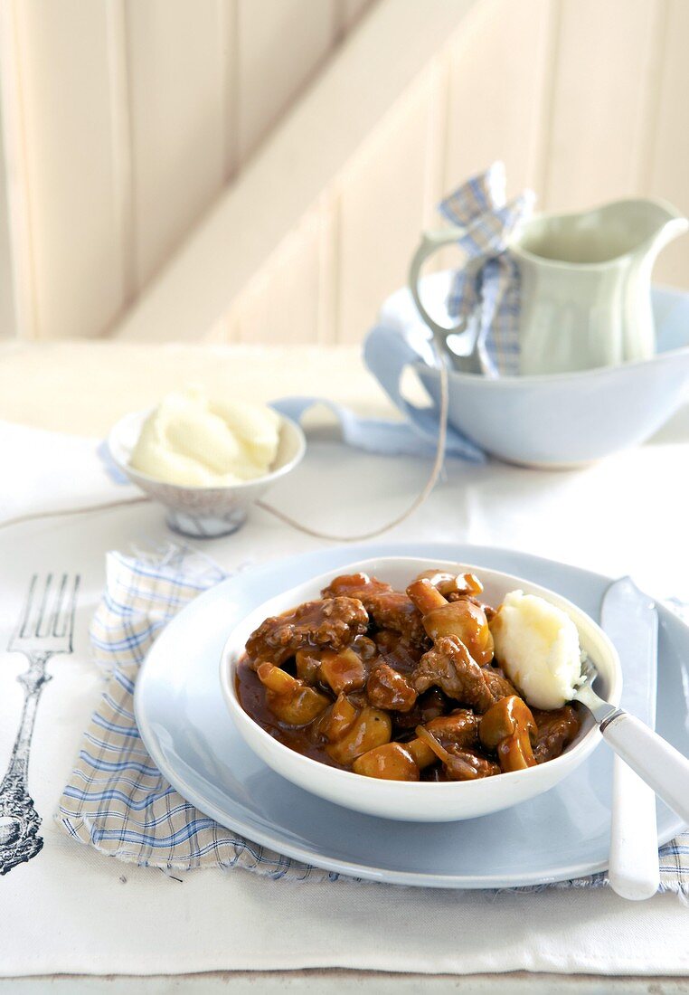 Rindfleisch-Pilz-Ragout