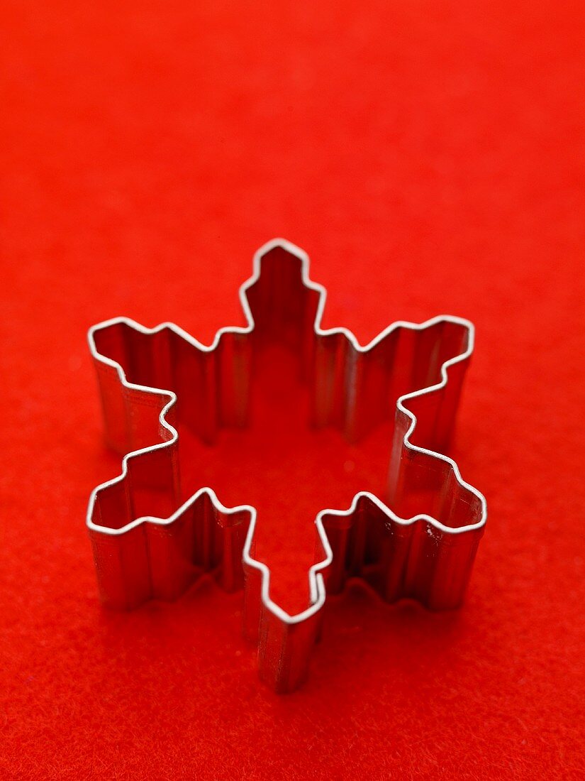 Biscuit cutter (star-shaped)