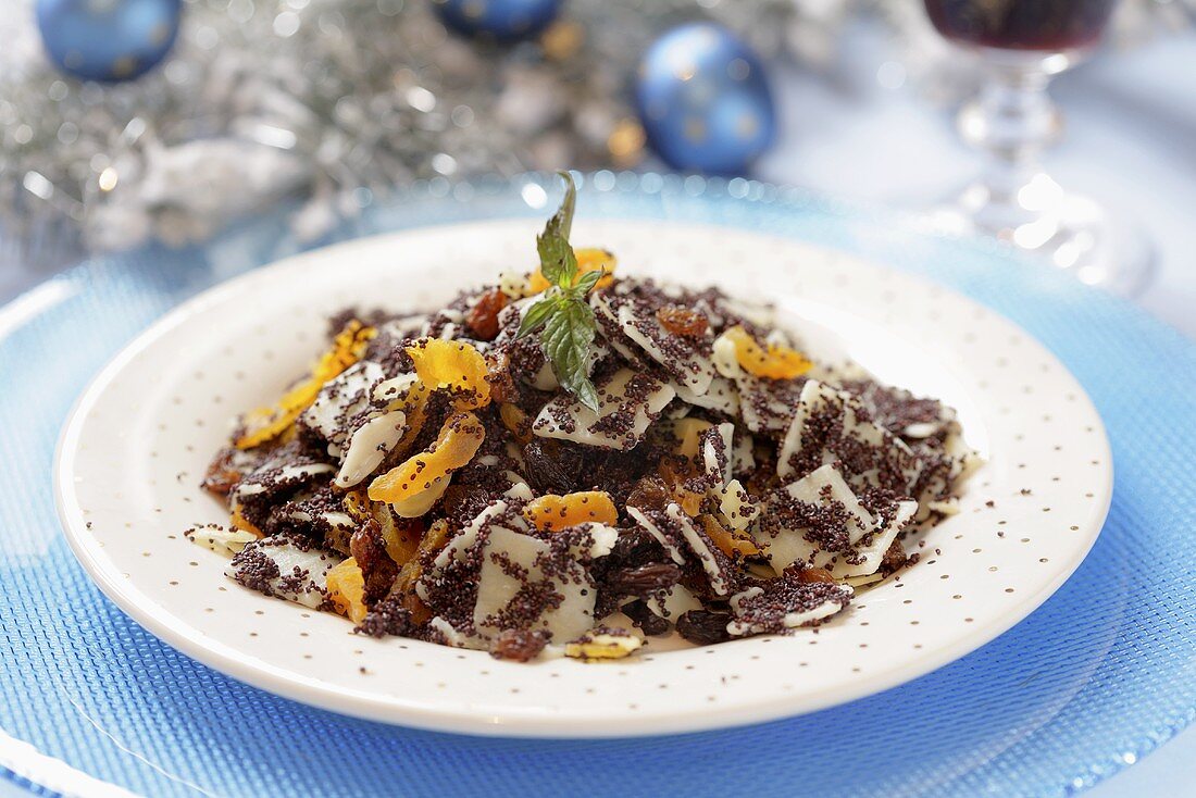 Pasta with poppy seeds (Christmas)