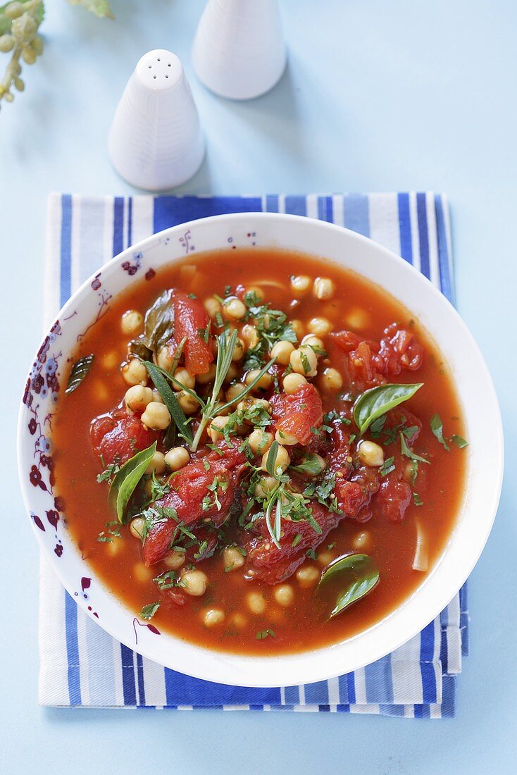 Zuppa di pomodoro e ceci (tomato and chickpea soup)