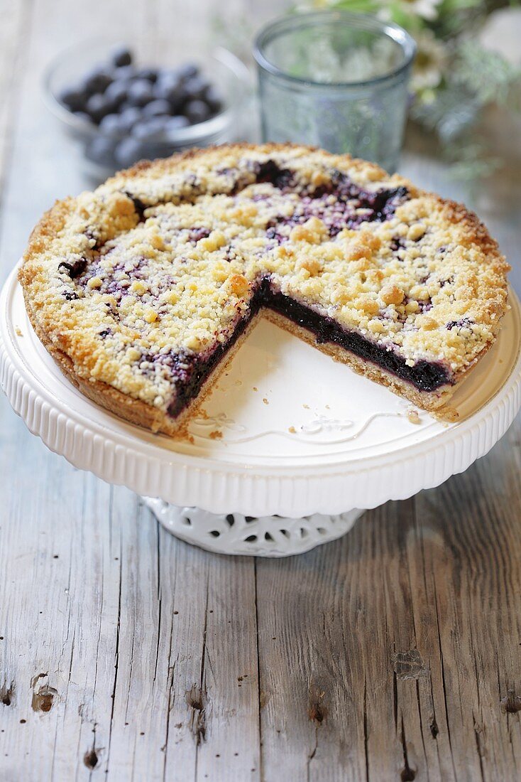 Blueberry crumble tart