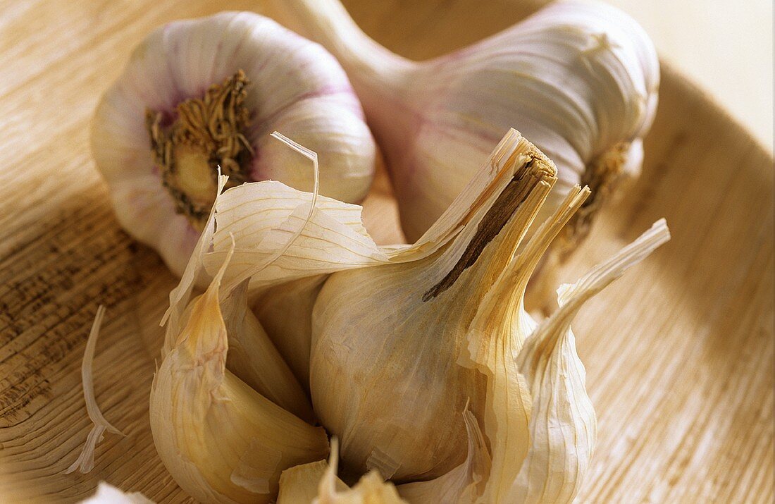 Garlic cloves