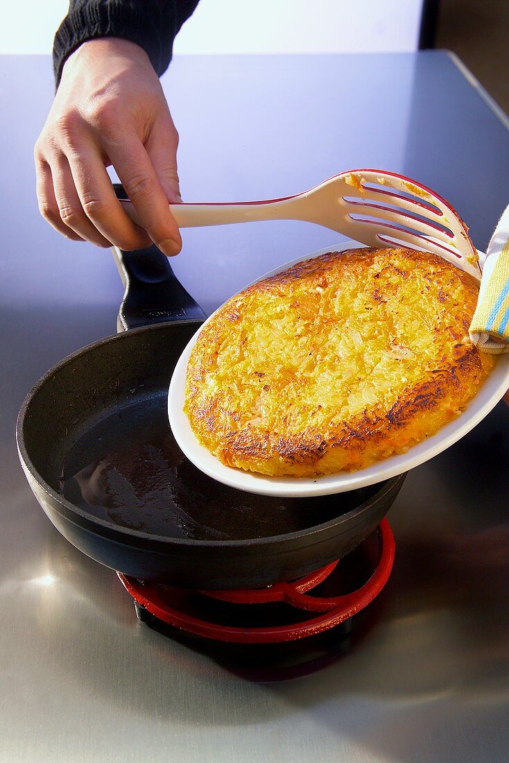 Turning rosti using a plate