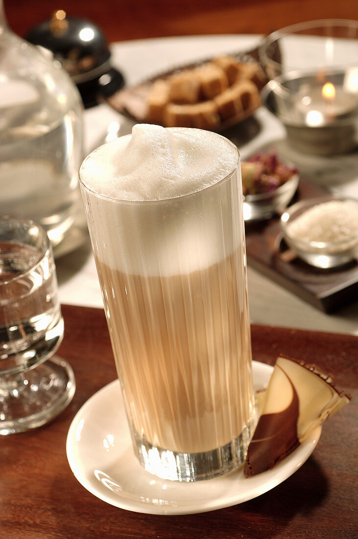 A glass of latte macchiato