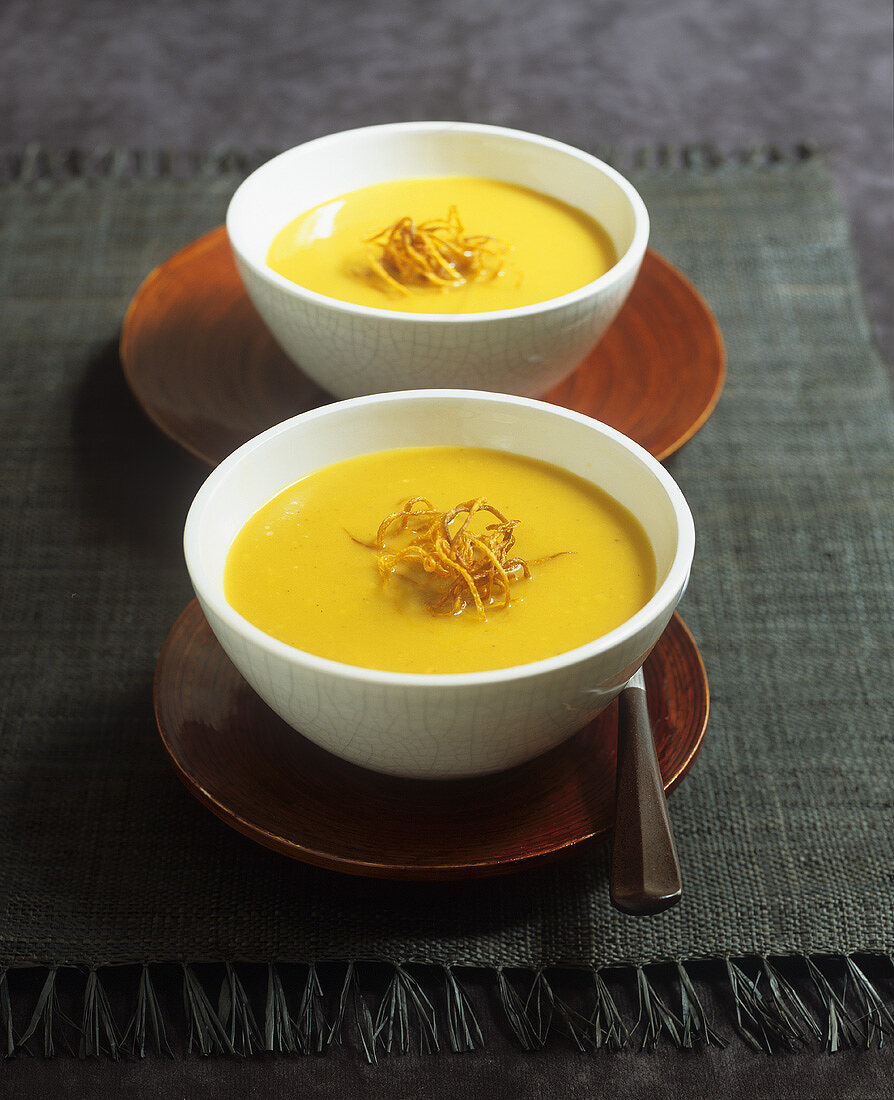 Pumpkin cream soup with fried onions