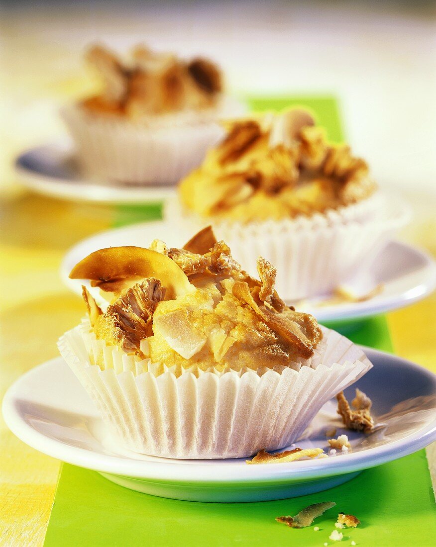 Coconut muffins with pineapple