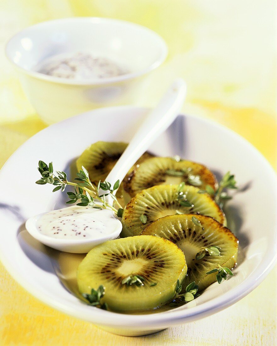 Fried kiwi fruit slices with poppy seed yoghurt