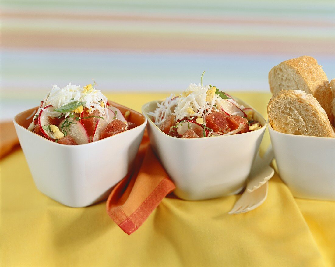 Radish and tuna salad with white bread