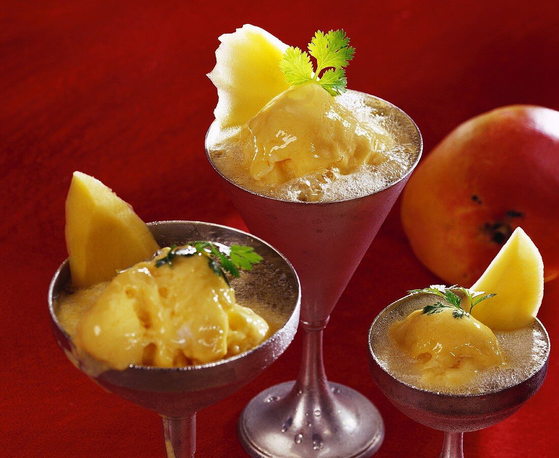 Mango tango (mango sorbet with champagne)