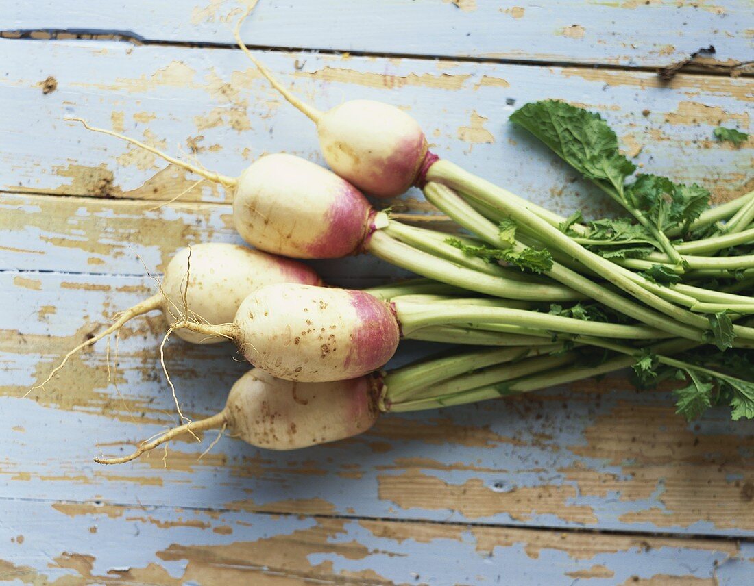 Fünf Herbstrüben mit Kraut