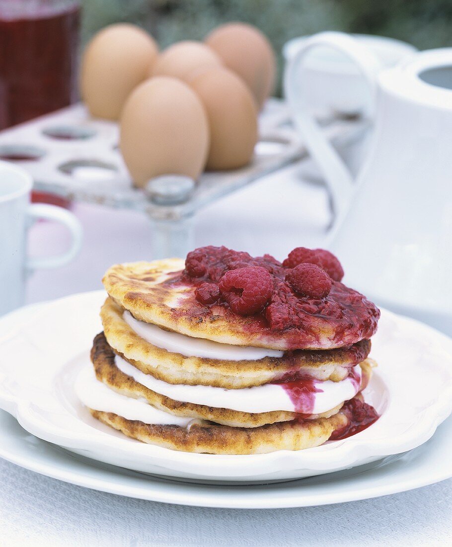 Pancakes mit Himbeeren