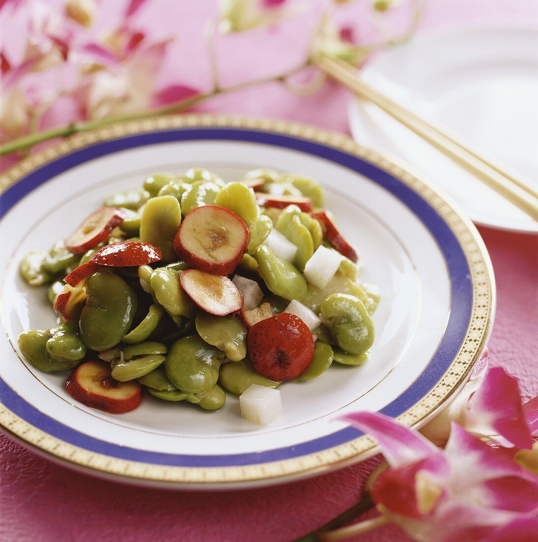 Broad beans with hawthorn and yam