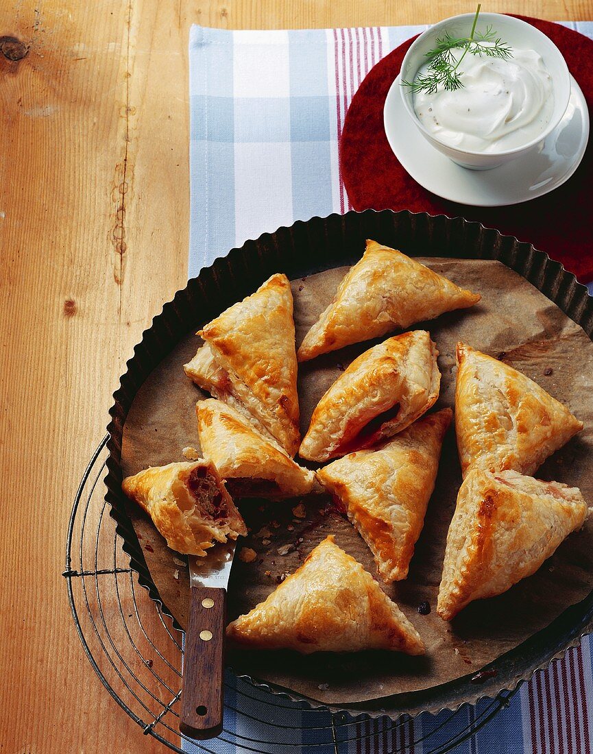 Piroshki (Puff pastry pasties with mince & cabbage filling)