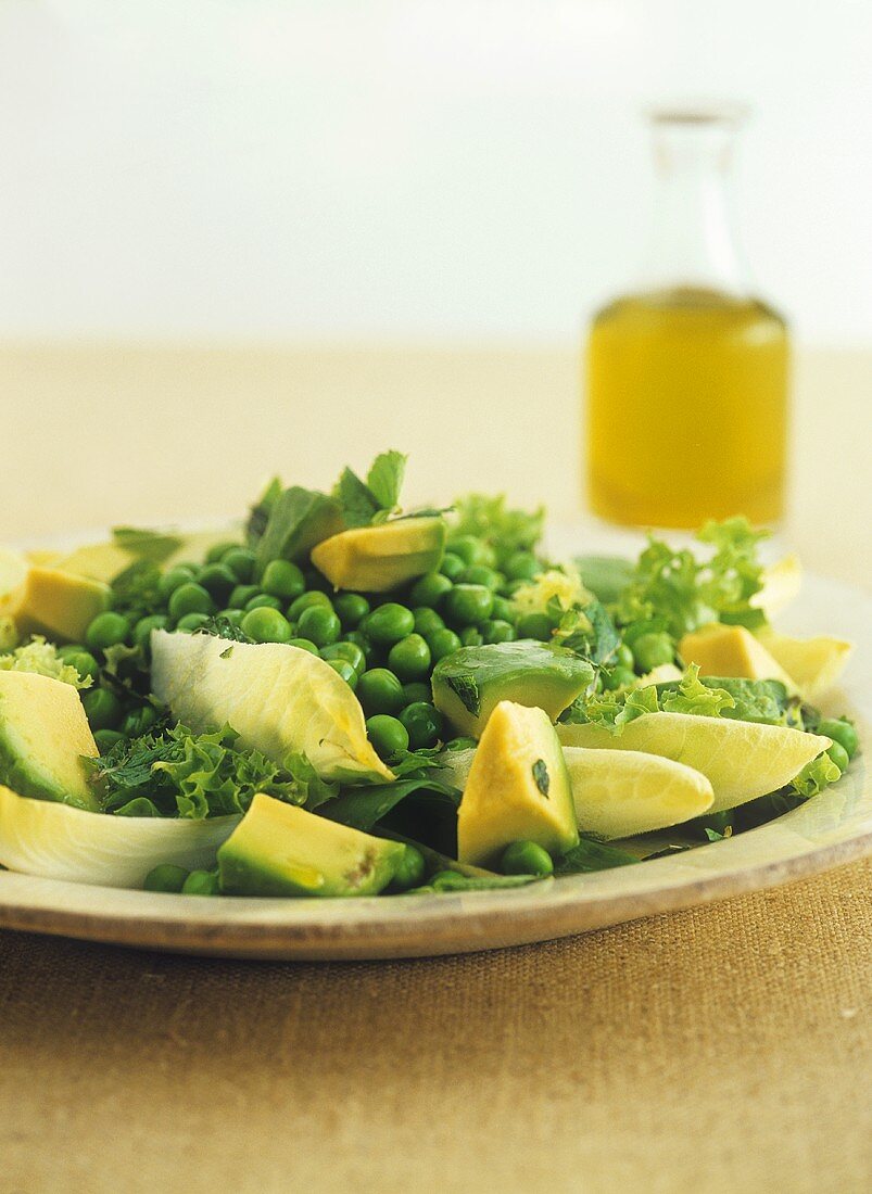 Pea and avocado salad with mint