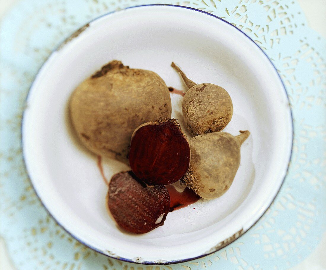 Beetroot, one bulb halved