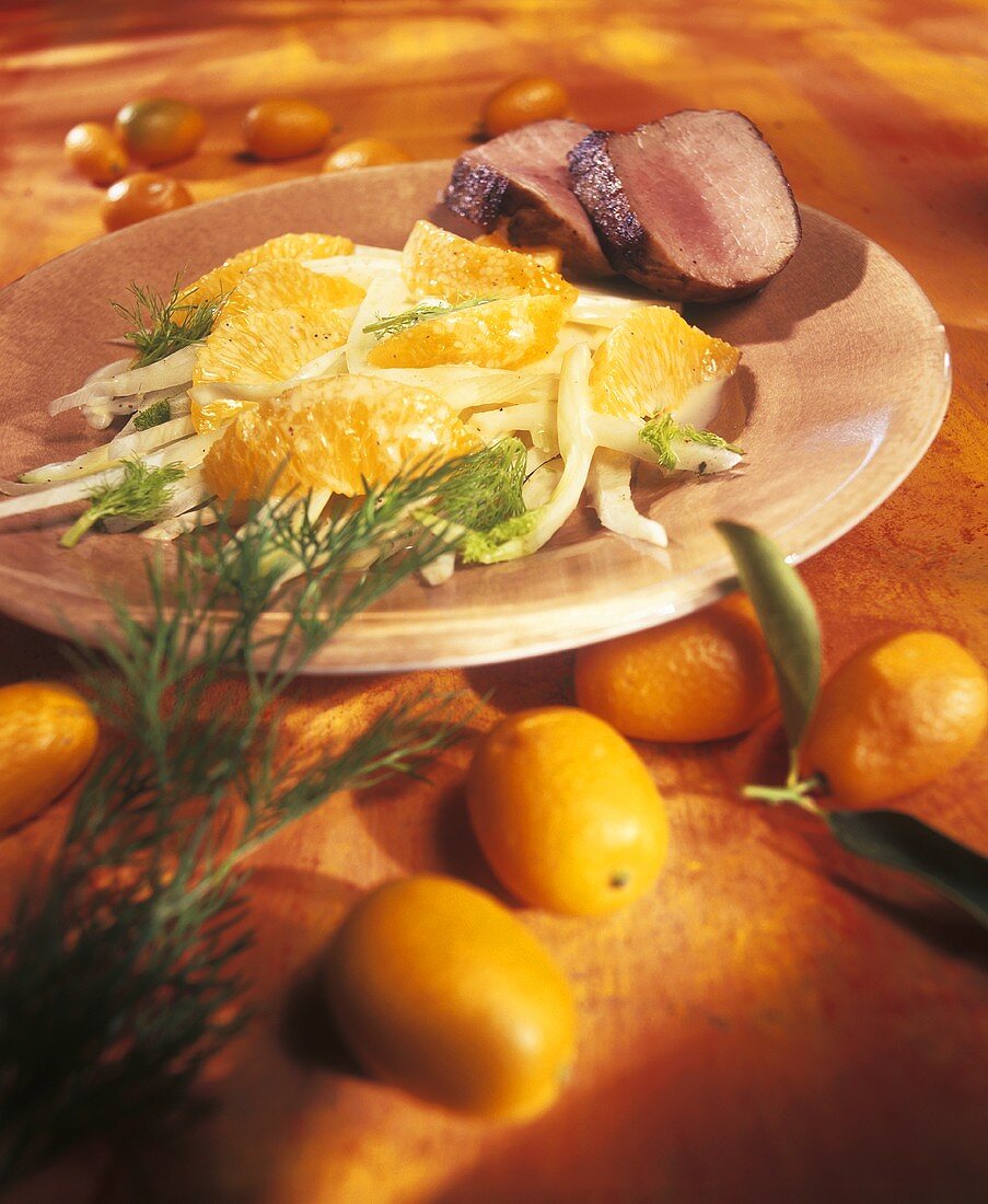 Orangen-Fenchel-Salat mit Lammfilet
