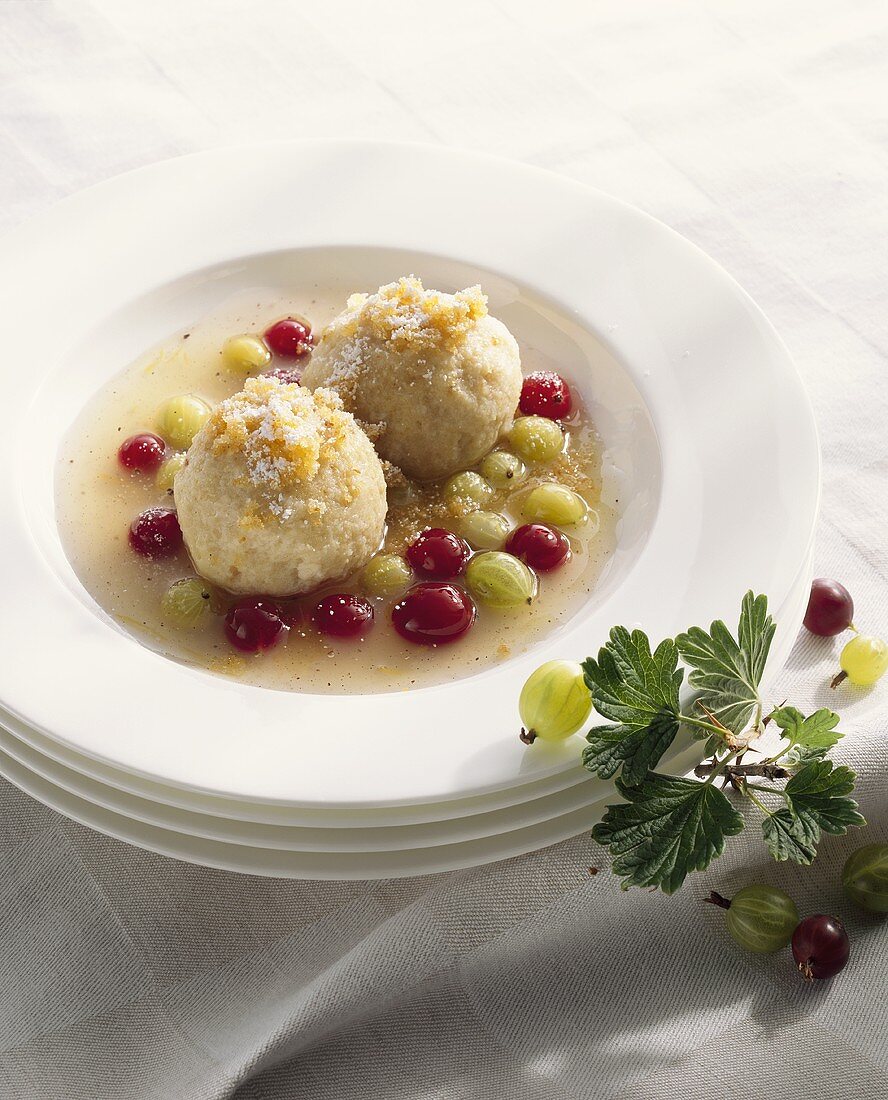 Quark dumplings with gooseberry compote