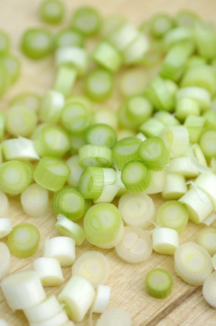 Sliced spring onions