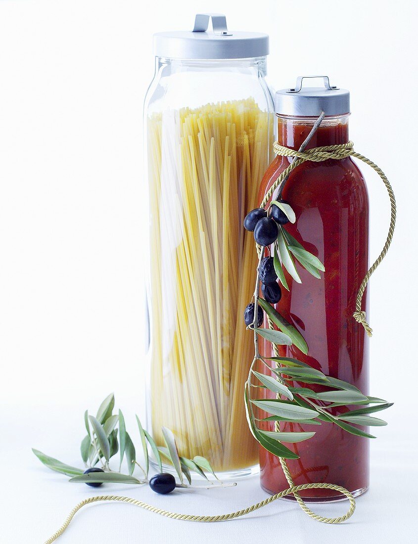 Spaghetti with Tomato Sauce