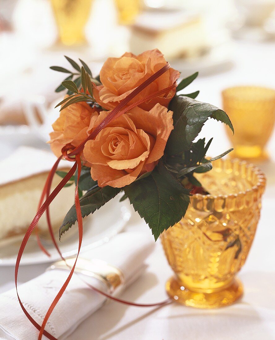 Small bouquet of roses with ribbons