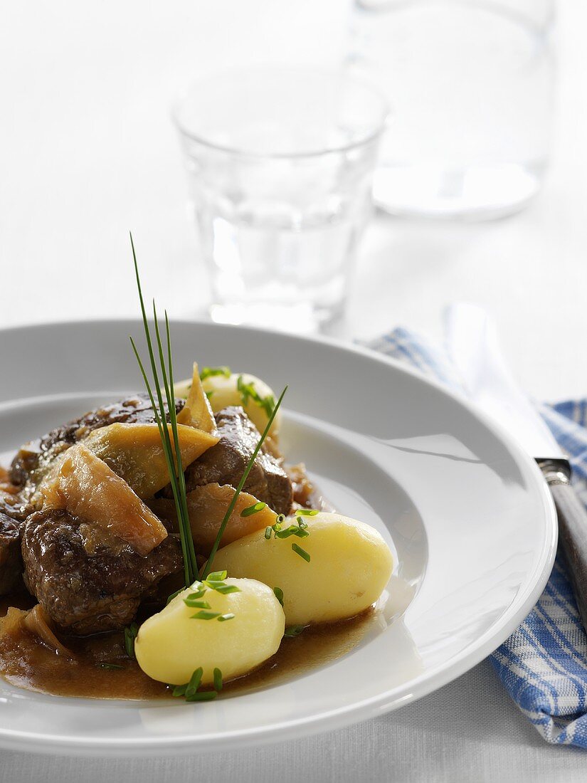 Mutton ragout with boiled potatoes