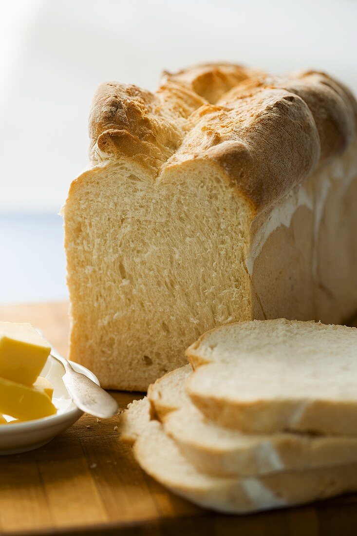 Weißbrot mit Butter