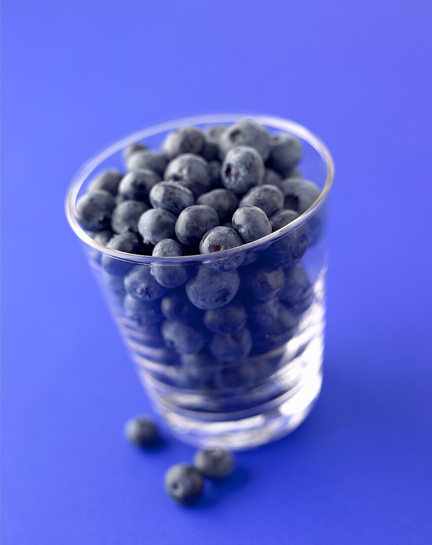 Heidelbeeren in einem Glas