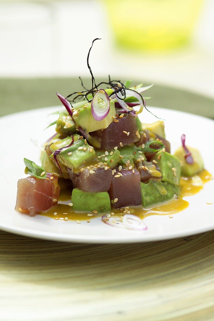 Tuna with avocado and wasabi sauce