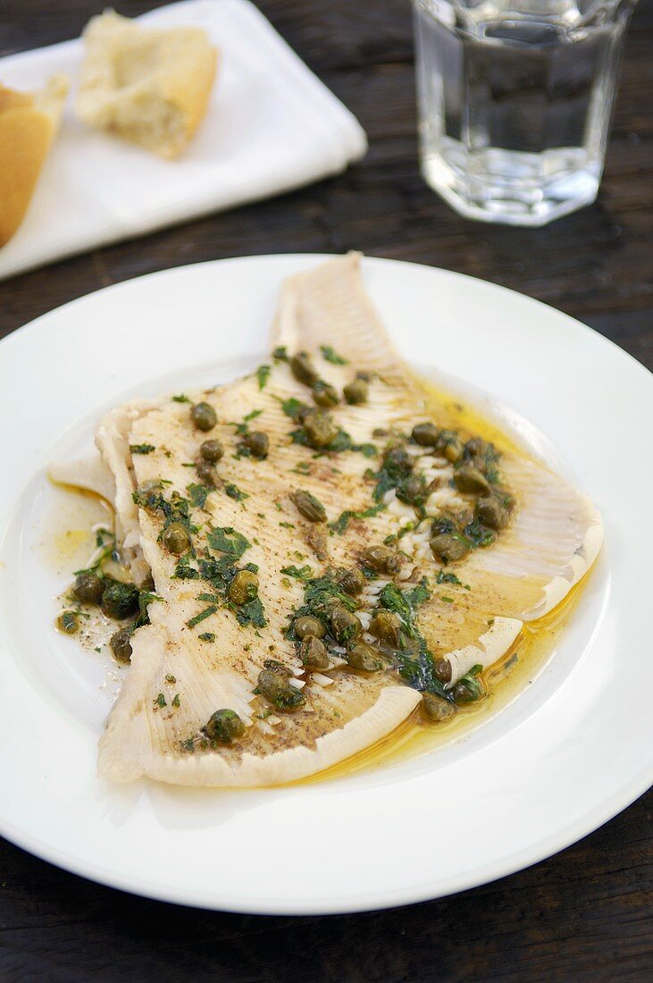 Skate wing with butter and capers