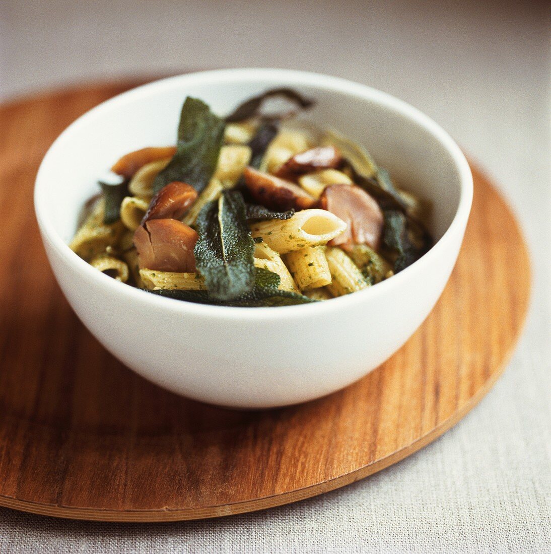 Rigatoni with sage and ceps