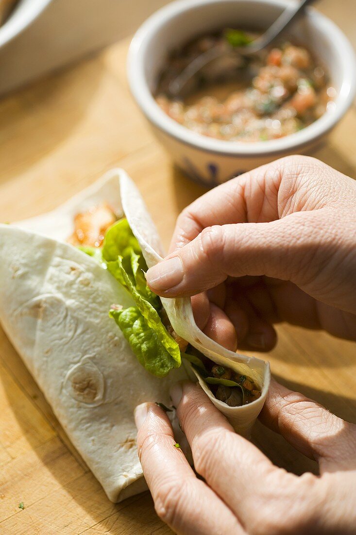 Burrito zusammenklappen