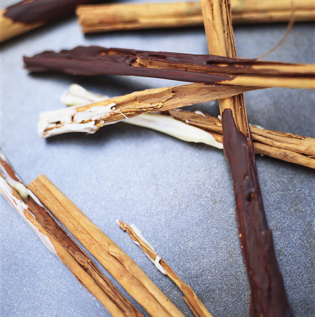 Chocolate-coated cinnamon sticks