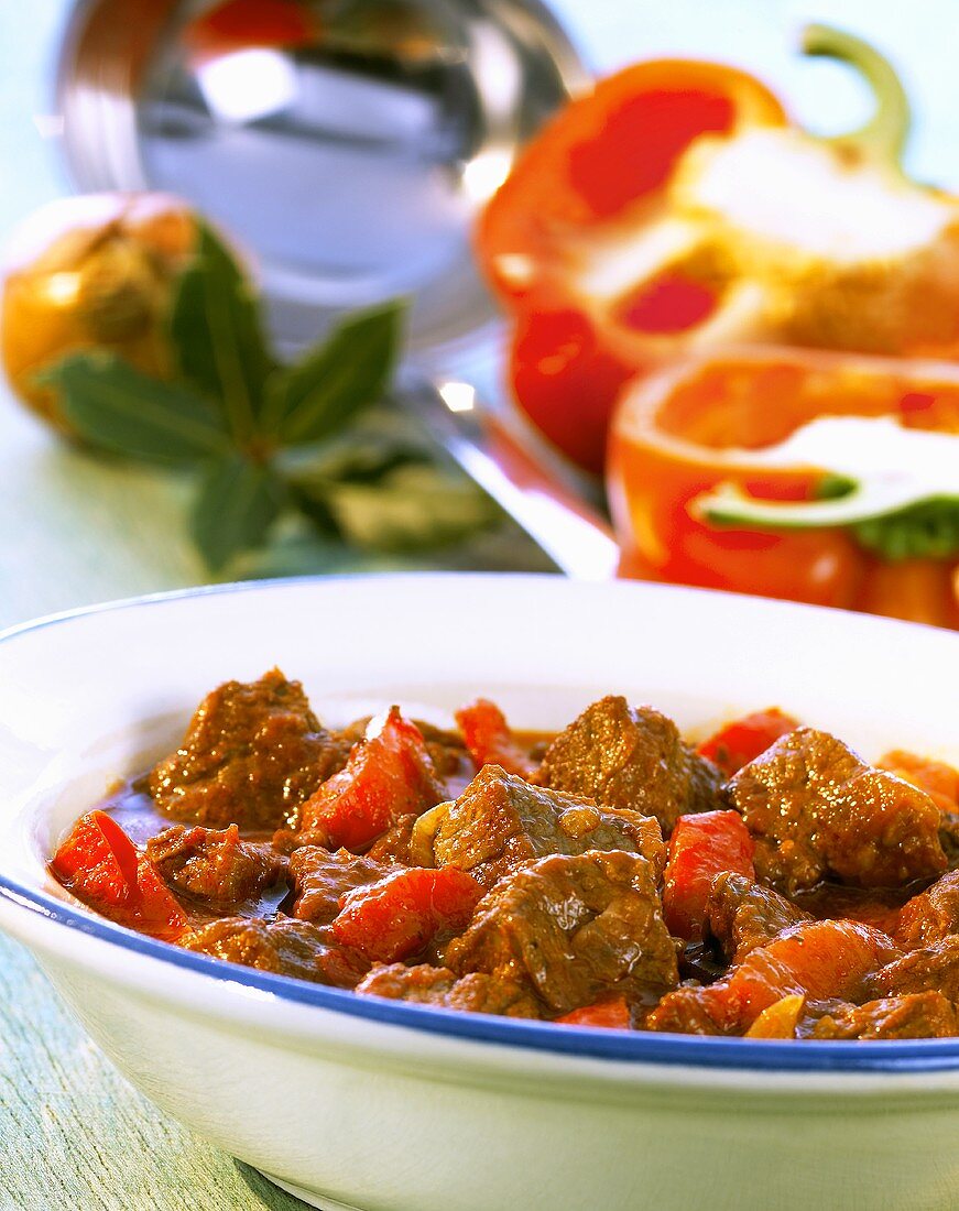 Rindergulasch mit Paprika