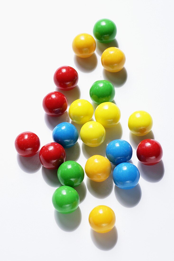 Coloured bubble gum balls