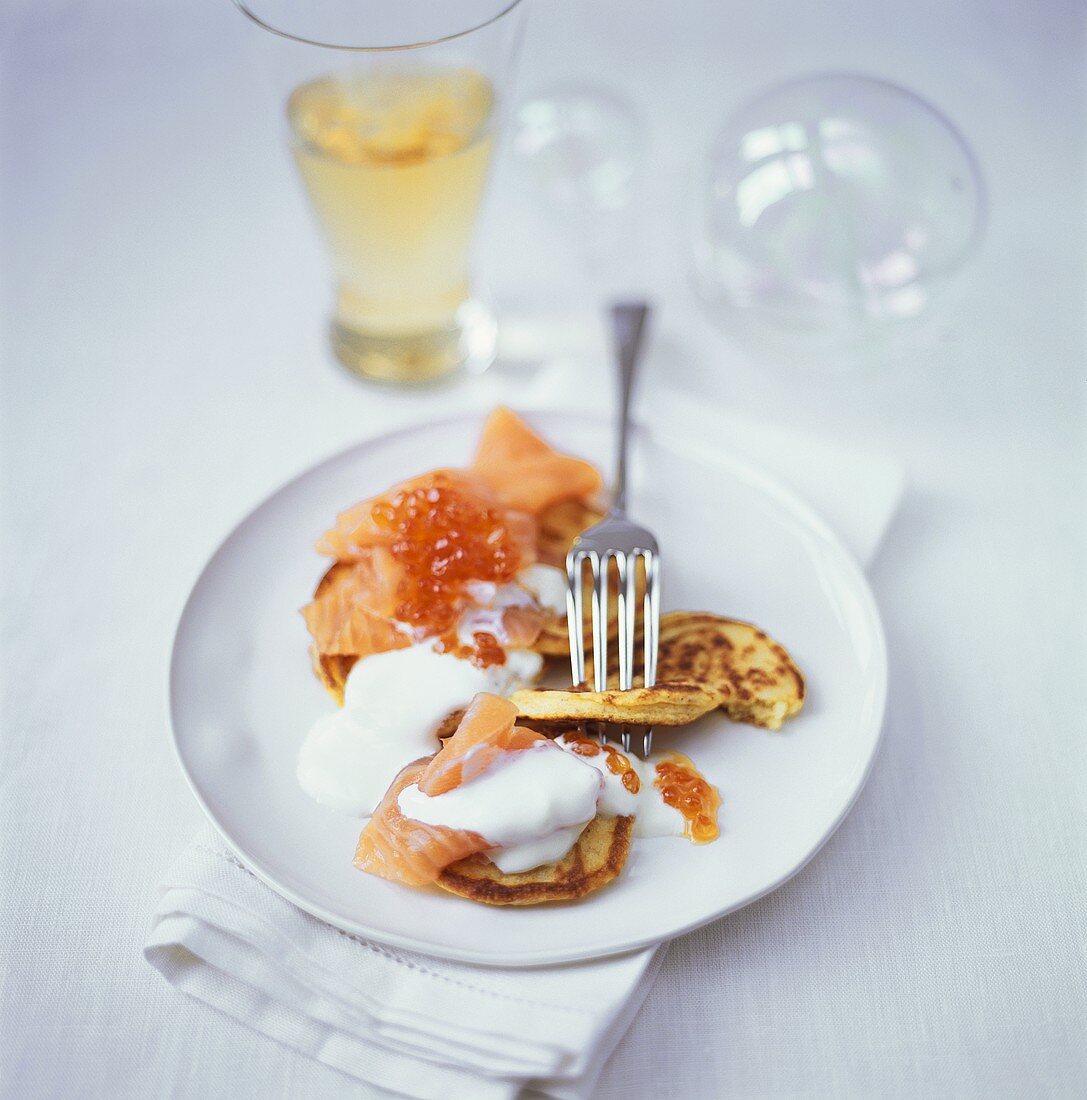 Blinis with salmon, caviar and crème fraîche