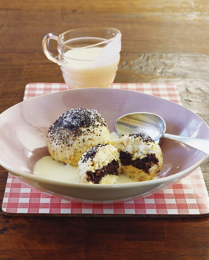 Quark dumplings with poppy seed filling