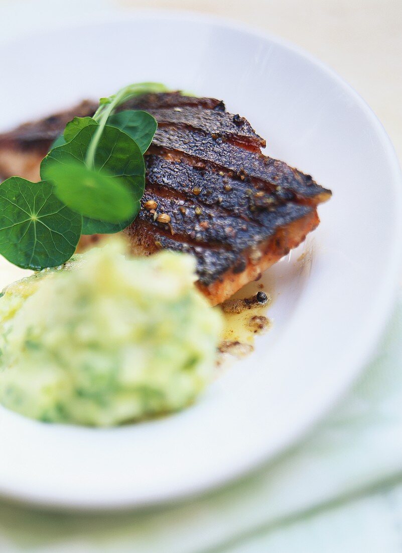 Salmon with spicy crust and herb mashed potato