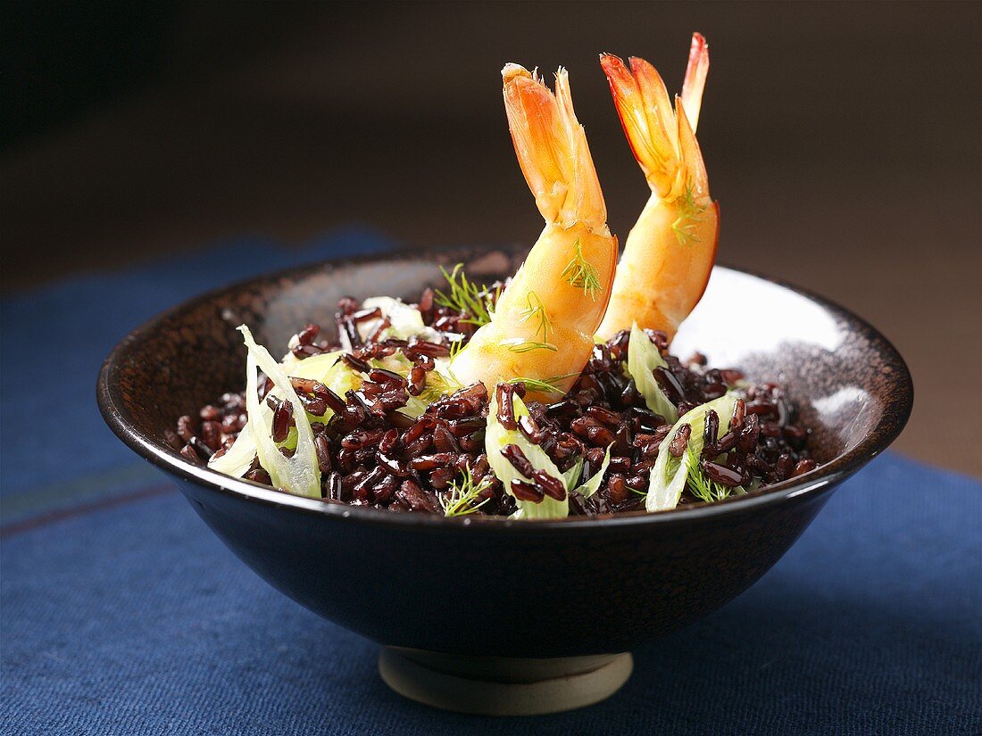 Black rice with shrimps