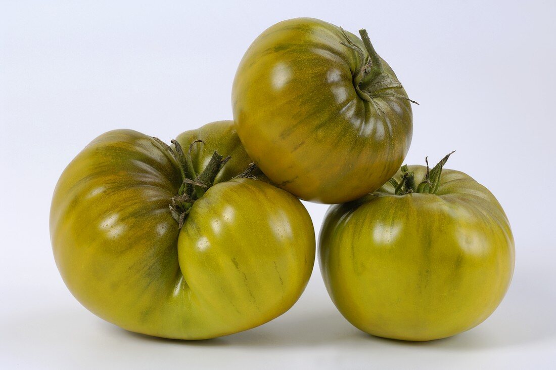 Tomatoes, variety 'Smaragdapfel'