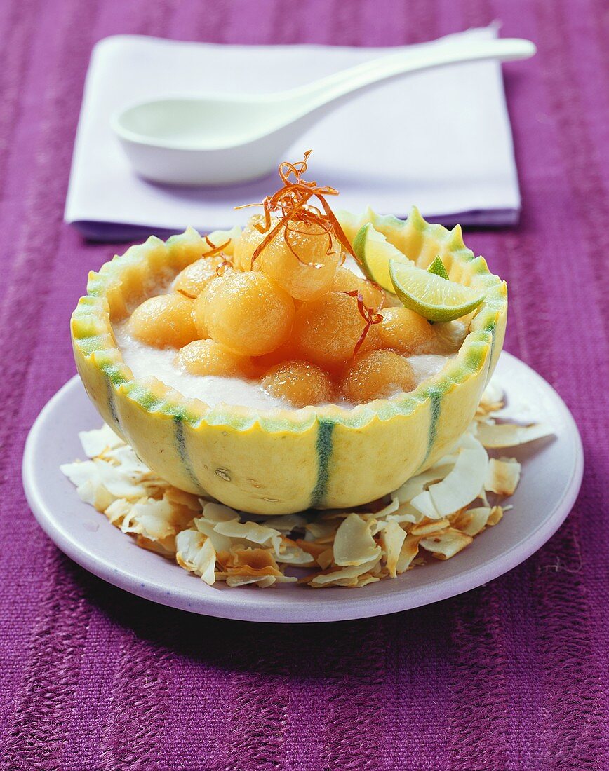 Galia Melone mit Kokossüppchen