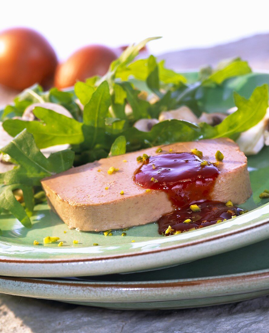 Hühnerleberterrine mit Cumberlandsauce