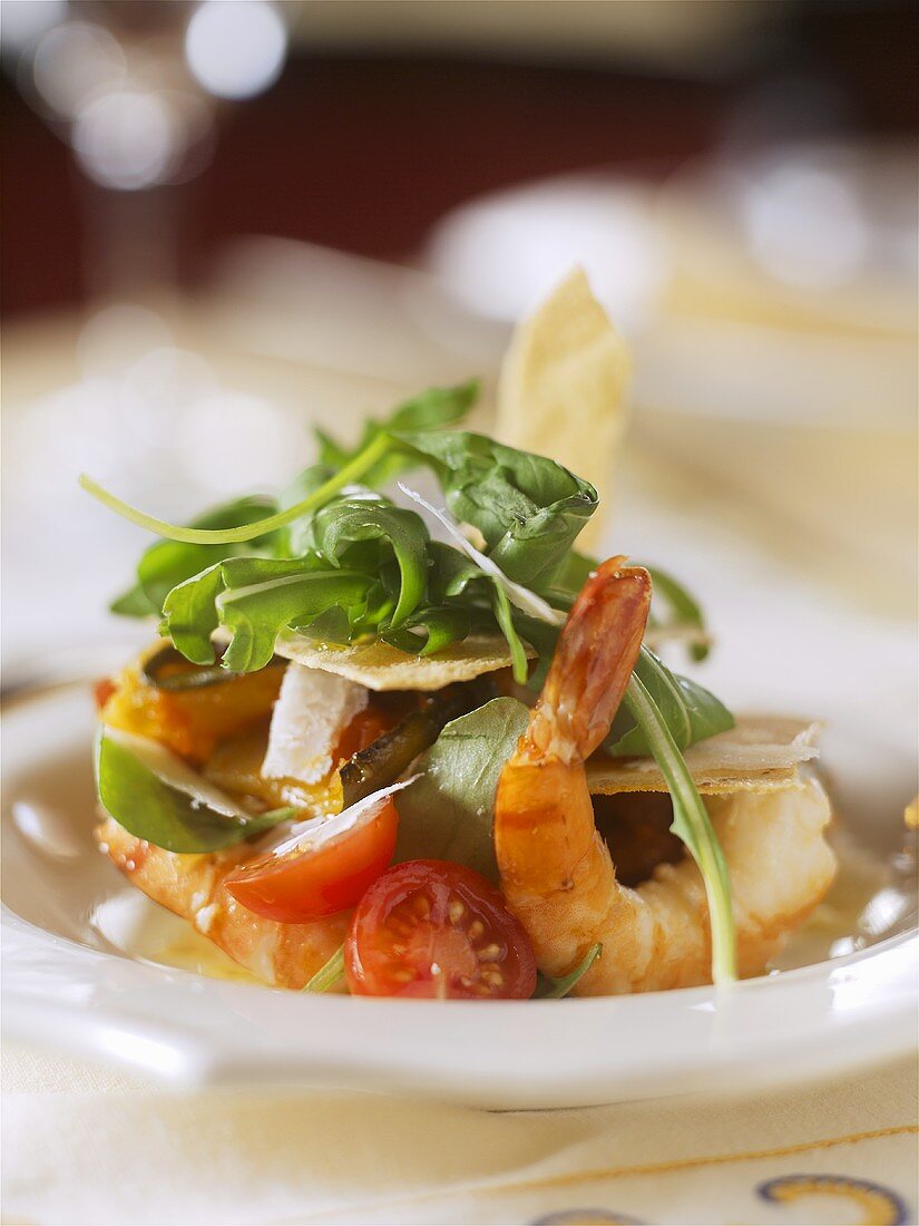 Insalata con pane carasau e gamberi (Shrimp salad)